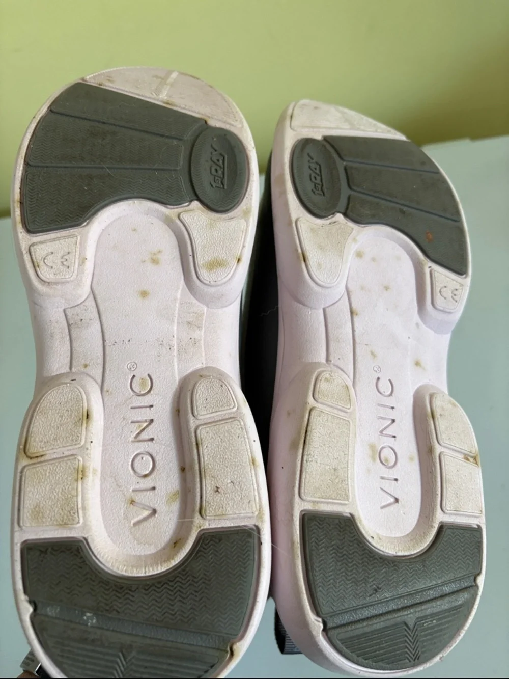 Vionic Gray & Light Pink Slip-on Sneakers 9.5